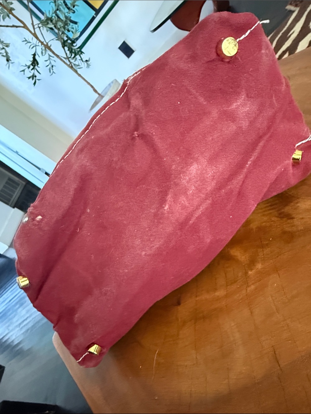 THE IT SUMMER BAG - THE BOAT-YARD | THE CLUTCH IN VINTAGE WINE - Picture 6 of 13
